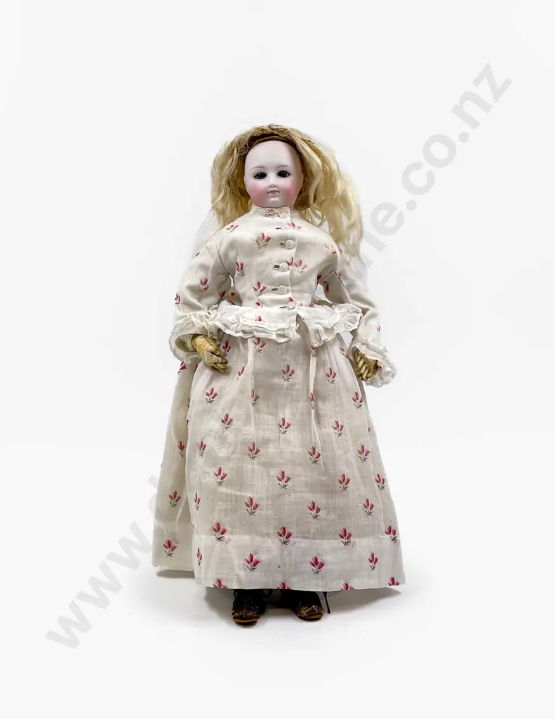 Gaultier French Bisque Shoulder Plate Fashion Doll Image 1++