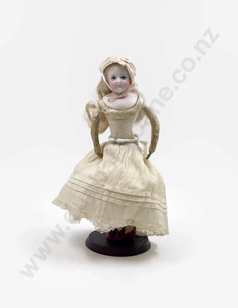 Attributed Gaultier French Bisque Shoulder Plate Fashion Doll Image 1++