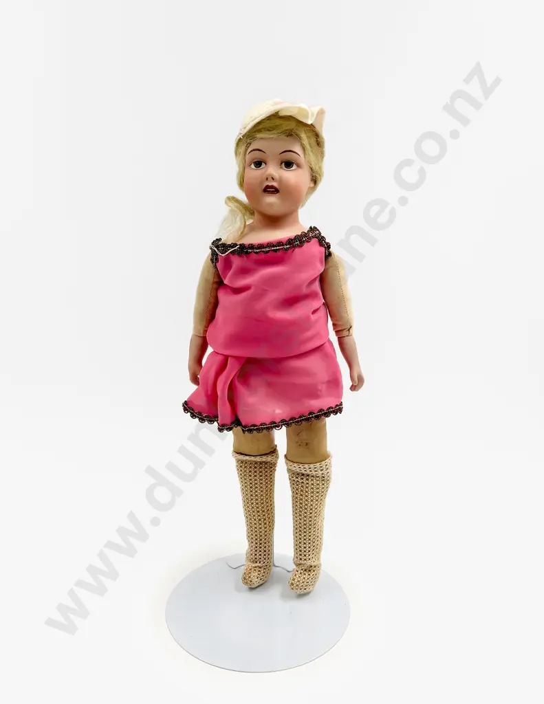 Goss Bisque Shoulder Plate Doll Image 1++