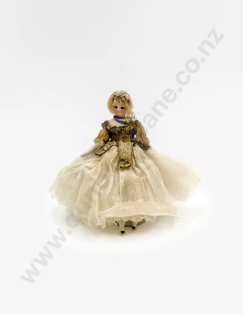 Small German Bisque Shoulder Plate Doll Image 1++