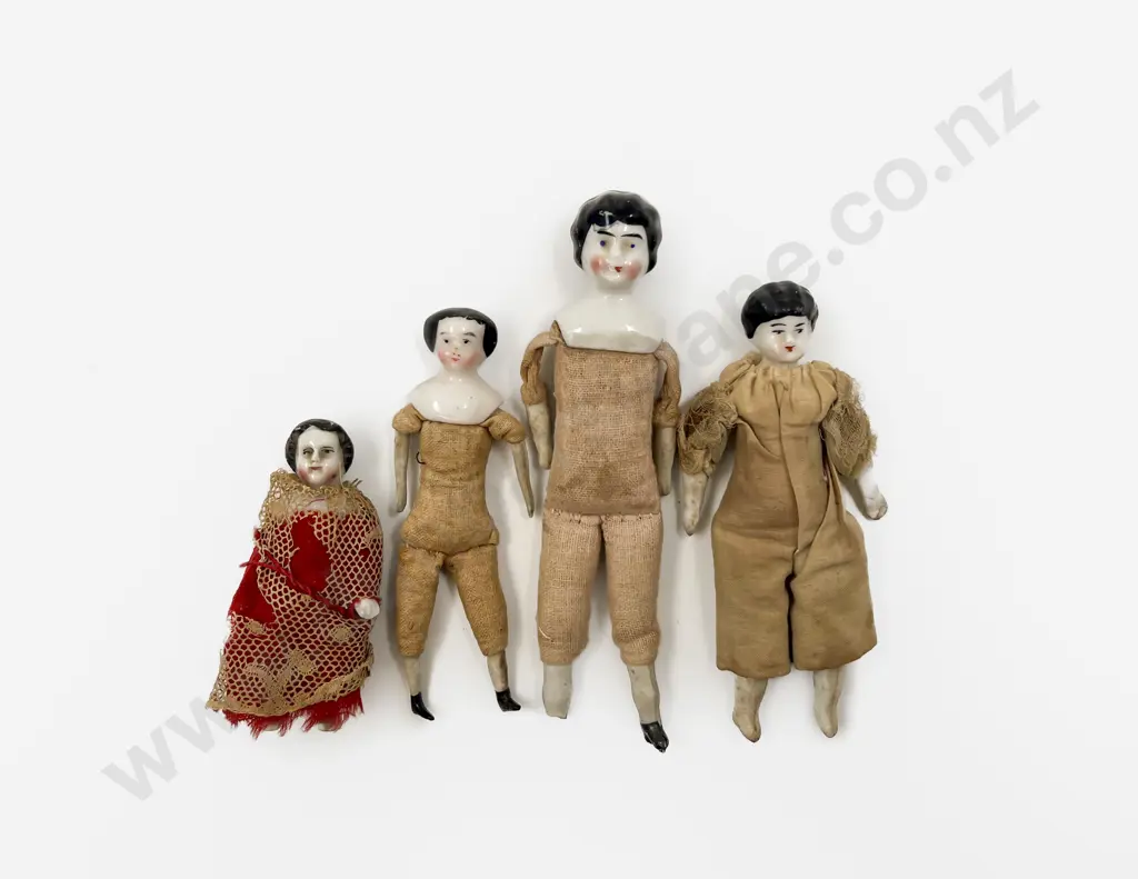 Four German China Shoulder Plate Dolls Image 1++
