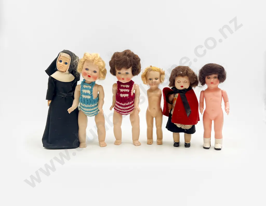 Pair MIs Rose Bud All Hard Plastic Doll Image 1++