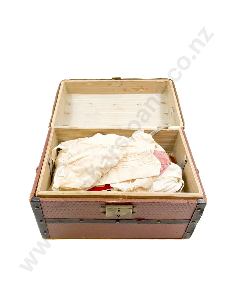 Antique Doll Trousseau Trunk Image 1++