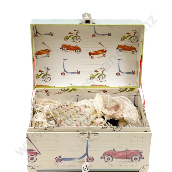 Qty Antique Laces