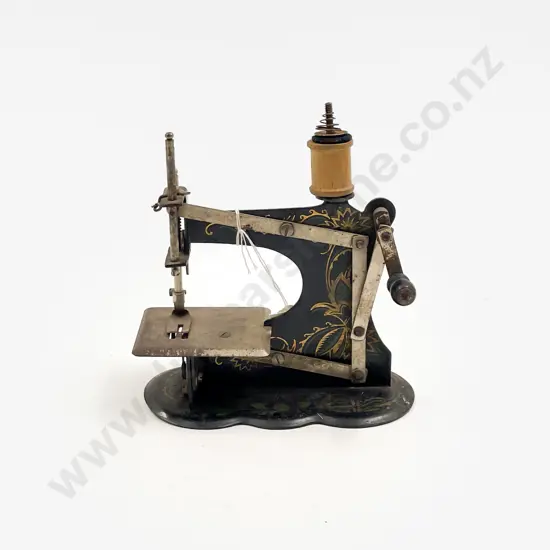 Vintage Made in German Painted Tinplate Childs Sewing Machine