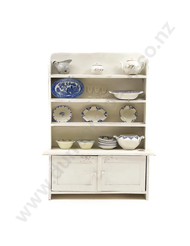 Antique Nursery/Dolls White Painted Dresser Image 1++