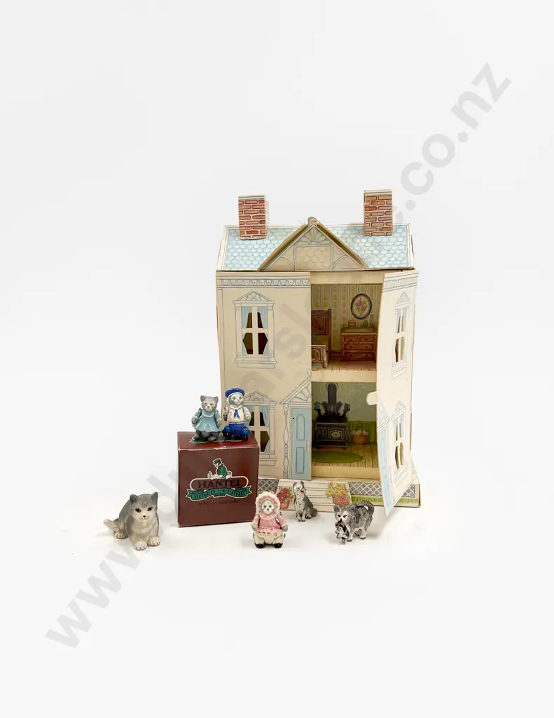 Hantel Made in Scotland Three Kitty Painted Pewter Miniature Cats Image 1++