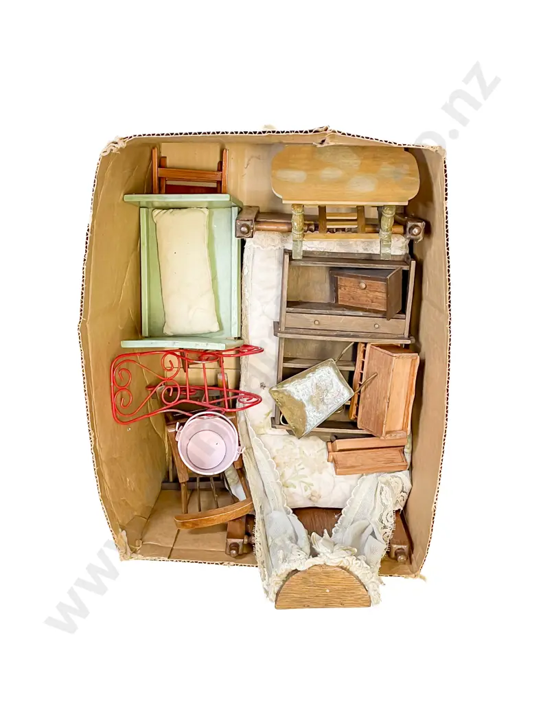 Vintage Dolls Wooden Half Tester Bed Image 1++