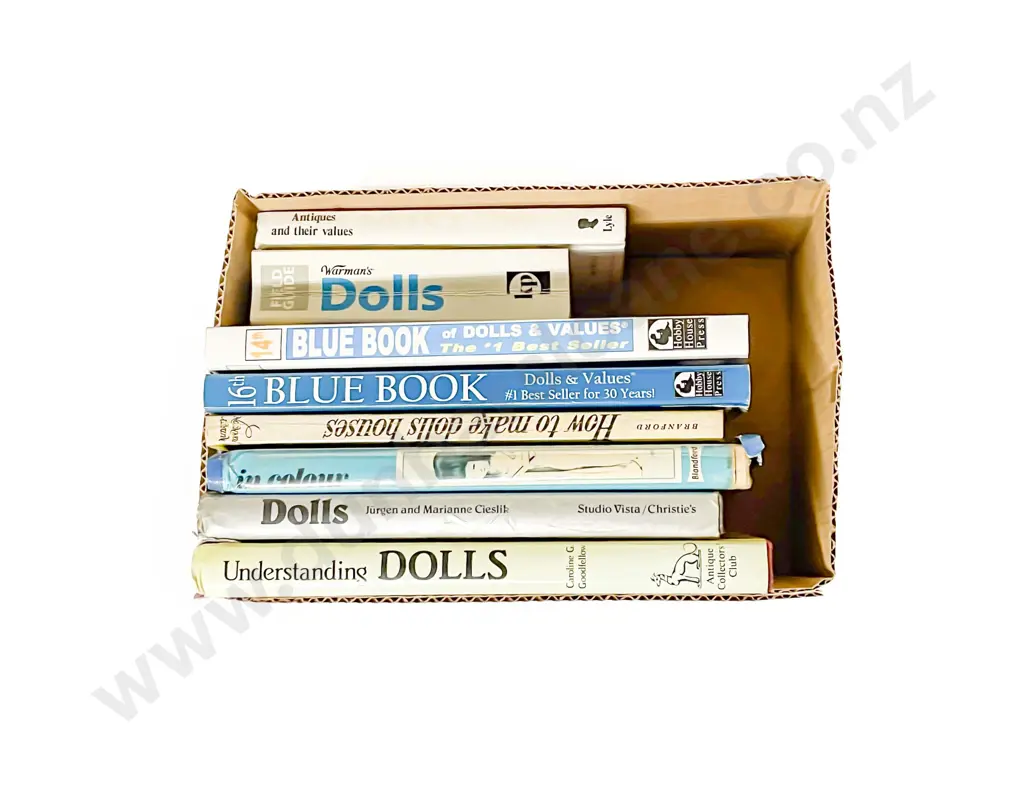 Qty Assorted Doll Reference Books Image 1++