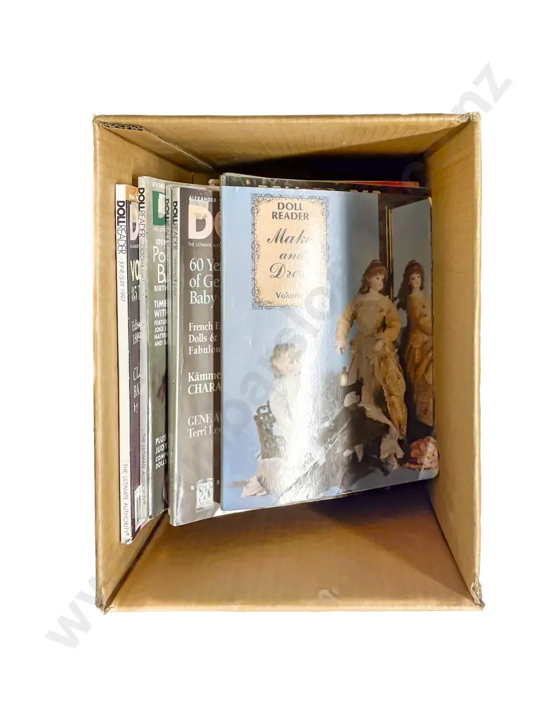 Carton Qty Doll Reader Magazines Image 1++