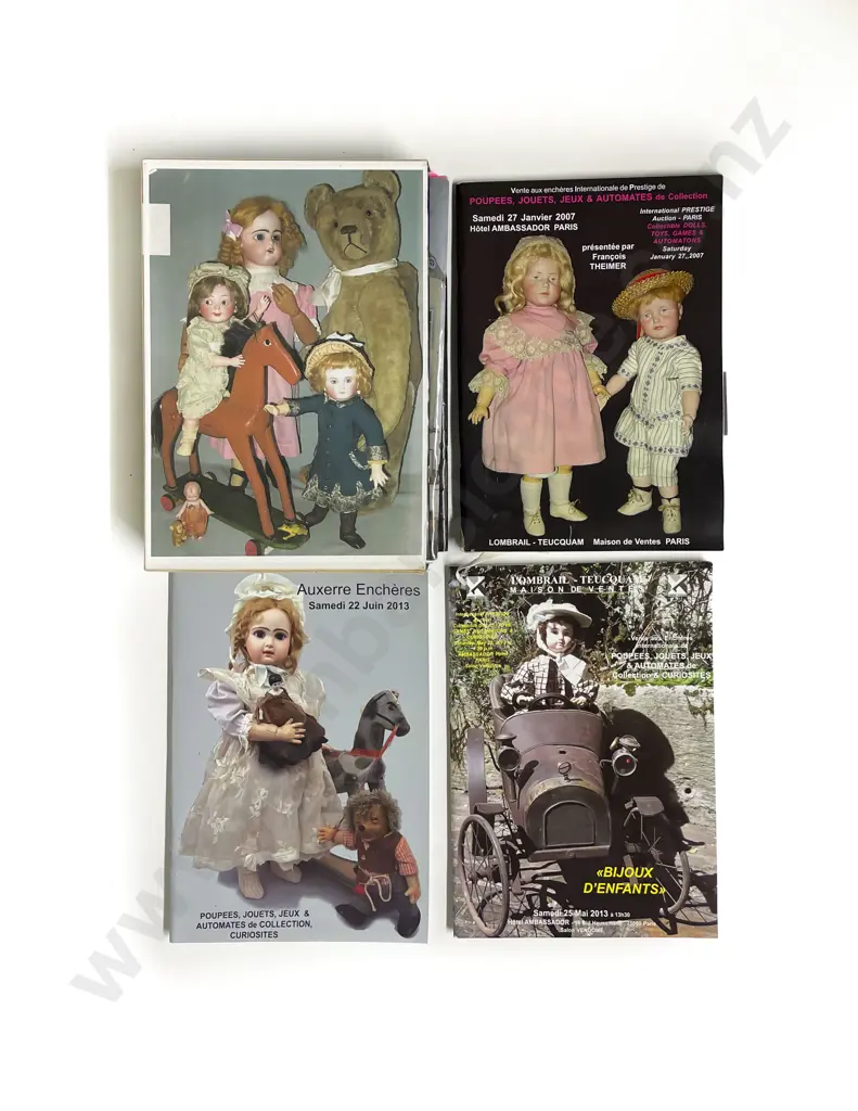 Carton Qty Lambrail - Teucquam Paris Auction House Doll and Toy Magazines Image 1++