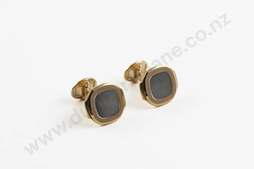 Pair Patek Philippe 750 (18ct) Cuff Links Matching the Jumbo Nautilus Wrist Watch Image 1++