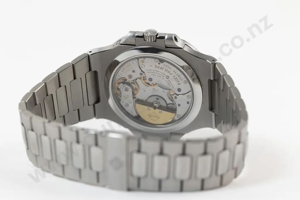 Patek Philippe Reference 3712/1A-001 Nautilus Automatic Wrist Watch Image 1++