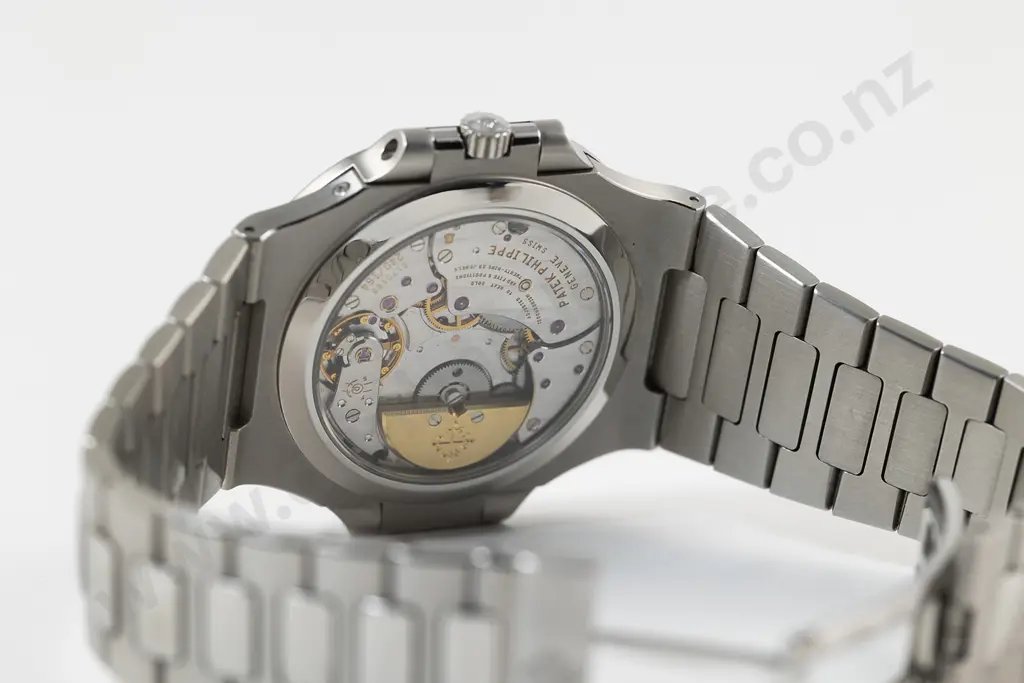 Patek Philippe Reference 3712/1A-001 Nautilus Automatic Wrist Watch Image 1++