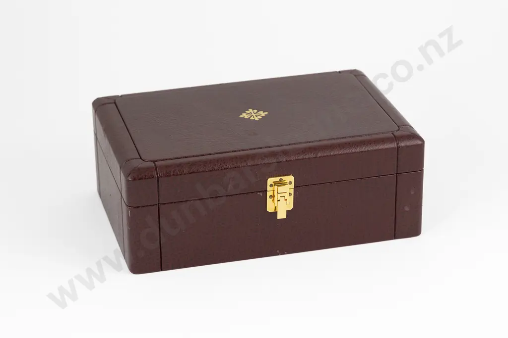 Patek Philippe Ladies Annual Calendar Reference 4936G-001 'Full Set' Wrist Watch Image 1++