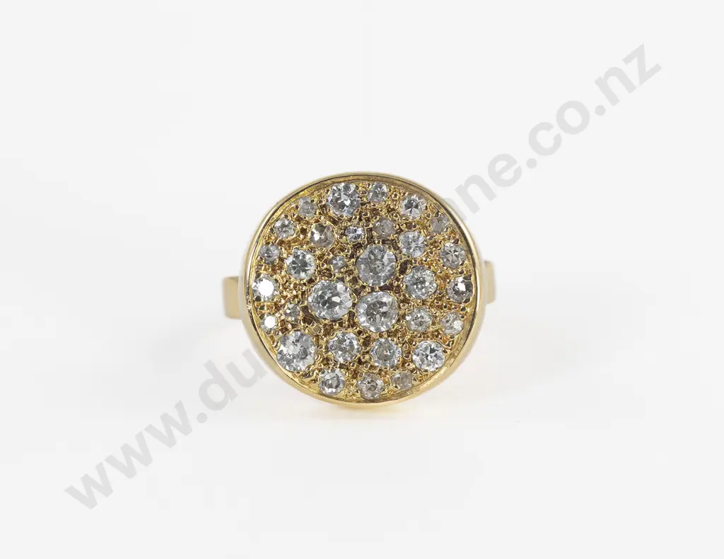Kobi Bosshard Designed and Crafted 18ct 31stone Diamond Dress Ring Image 1++