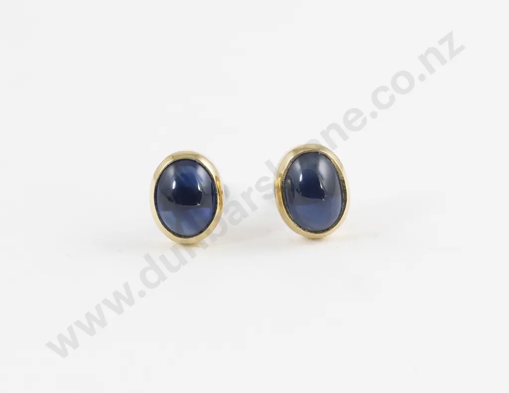 NZ Jeweller William McDowell Pair 18ct Sapphire Stud Earrings Image 1++