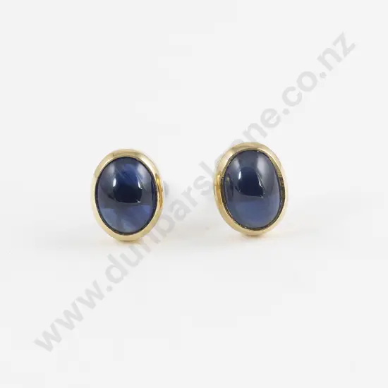 NZ Jeweller William McDowell Pair 18ct Sapphire Stud Earrings