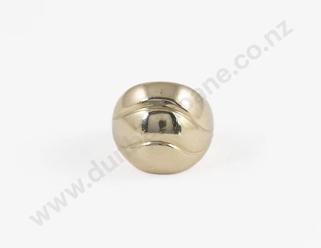 NZ Jeweller Jens Hansen 9ct Domed Ring Image 1++