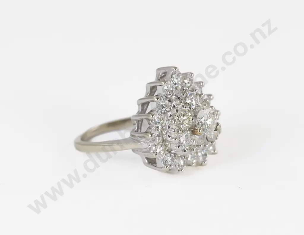 14ct White Gold 18stone Diamond Heart Dress Ring Image 1++
