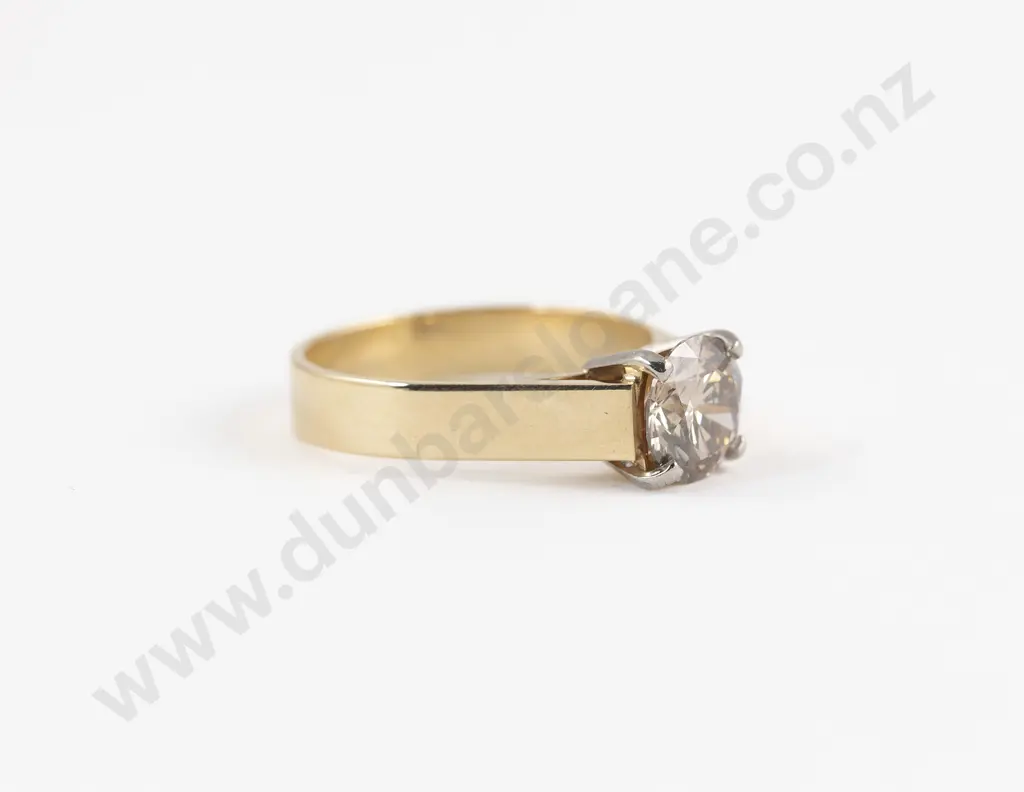 18ct Solitaire Diamond Ring Image 1++