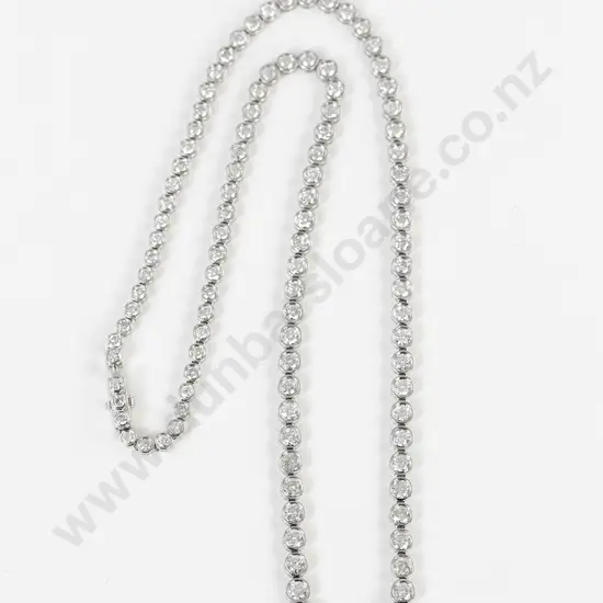 14ct White Gold 105stone Diamond Necklace