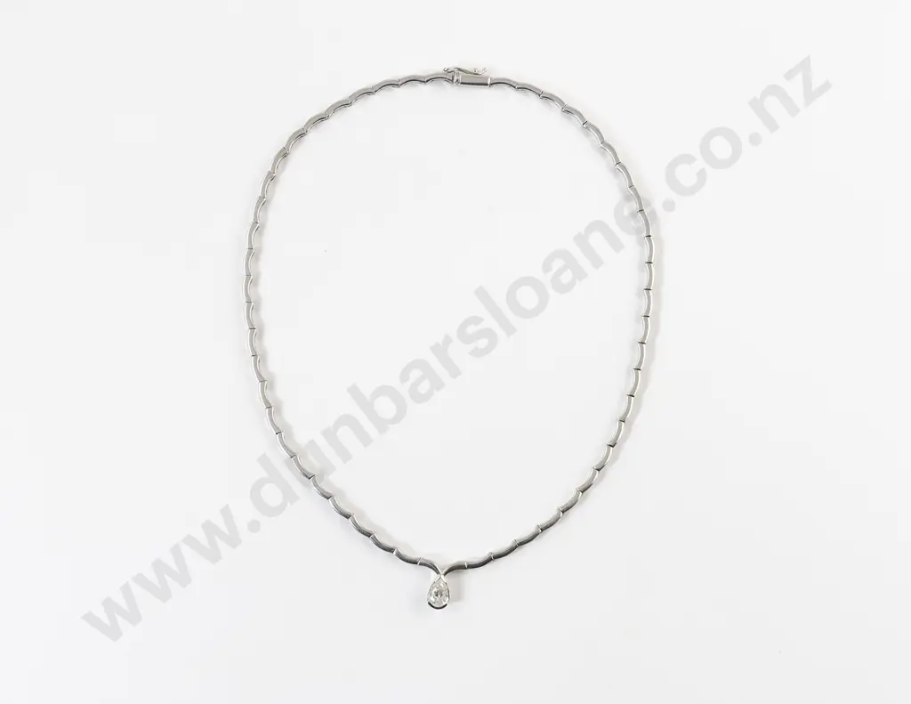 18ct White Gold Solitaire Diamond Necklace Image 1++