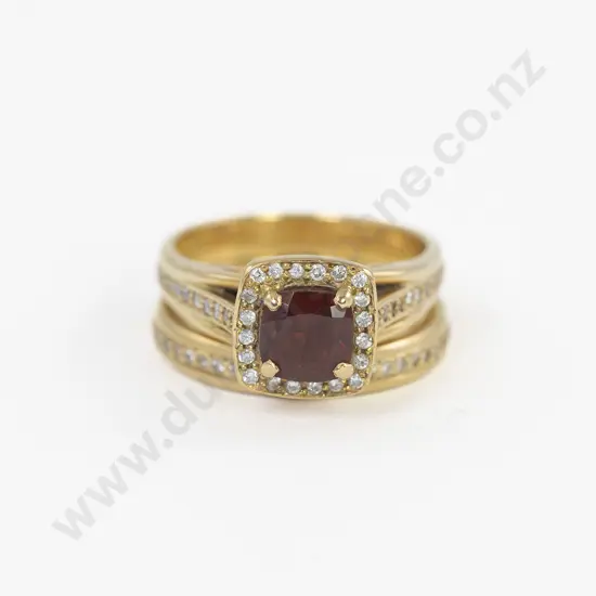 18ct 41stone Garnet and Diamond Cluster Ring