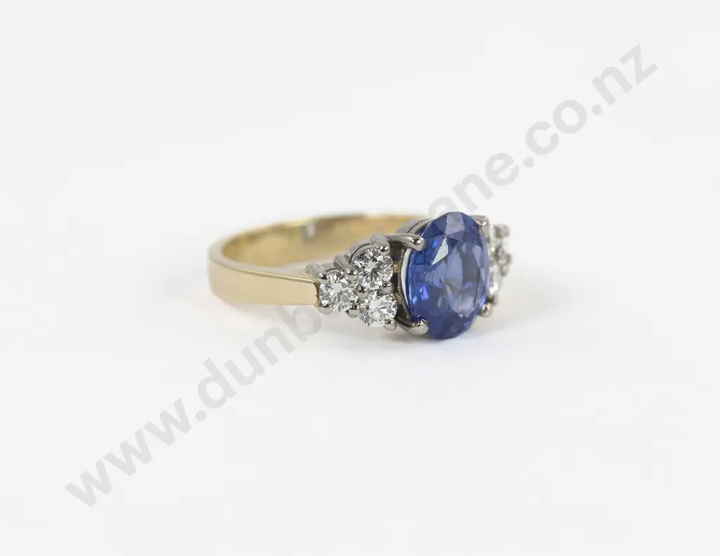 18ct Seven Stone Sapphire and Diamond Ring Image 1++