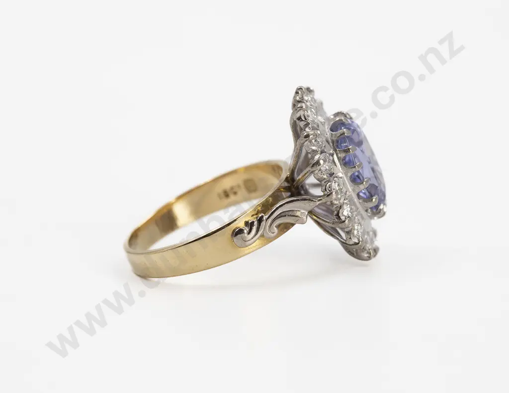 18ct Yellow and White Gold 17stone Sapphire & Diamond Cluster Ring Image 1++