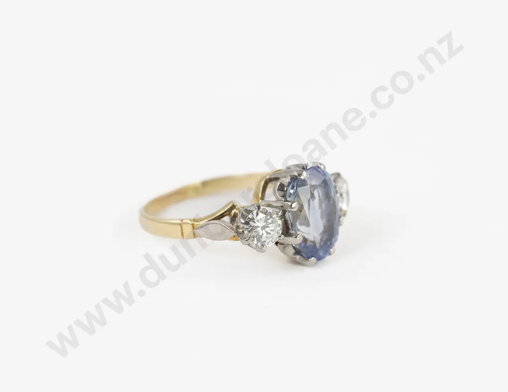 18ct Three Stone Sapphire and Diamond Ring Image 1++