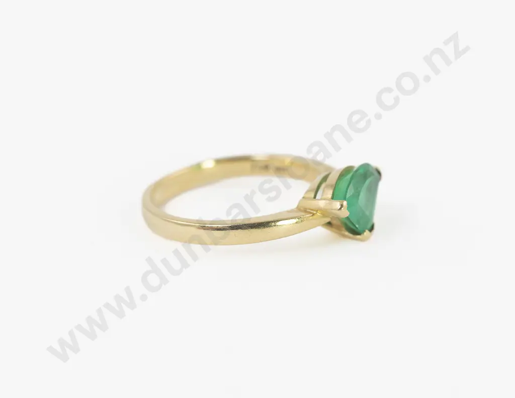 18ct Single Emerald Ring Image 1++