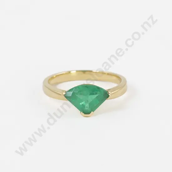 18ct Single Emerald Ring