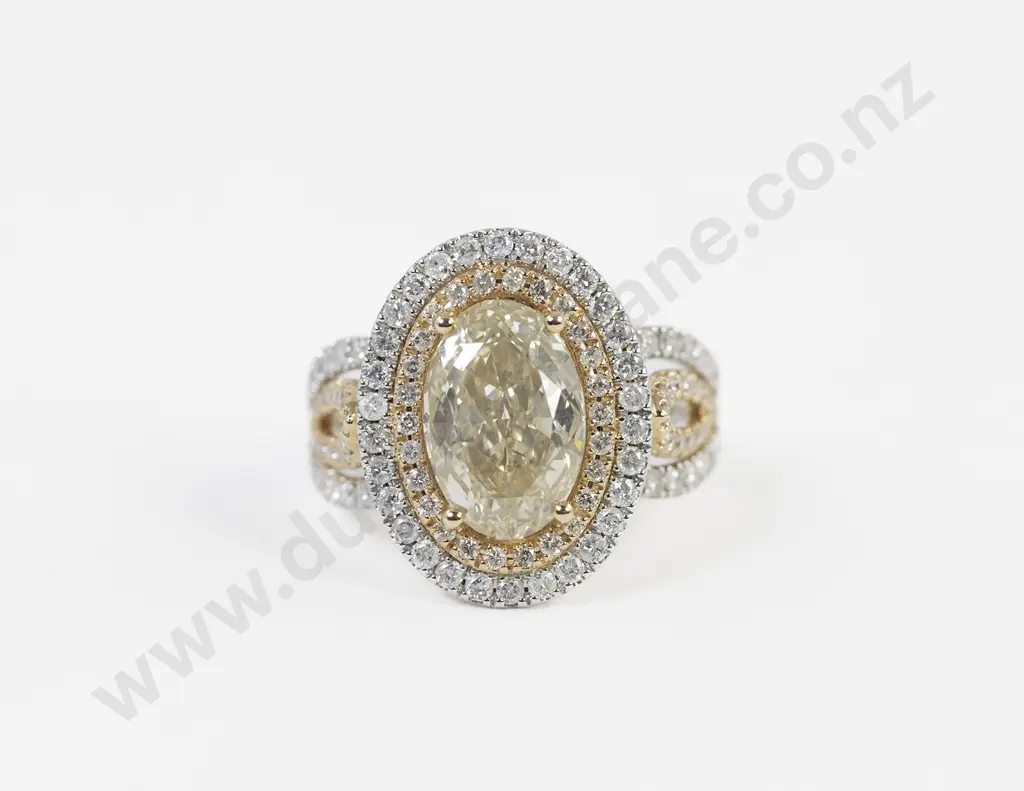 14ct White and Yellow 113stone Gold Diamond Cluster Ring Image 1++