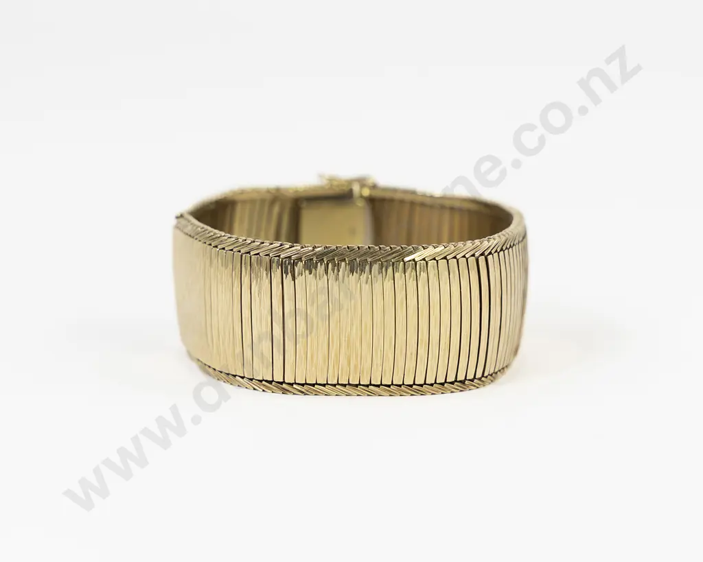 Mid C20th European 14ct Wide Bracelet Image 1++