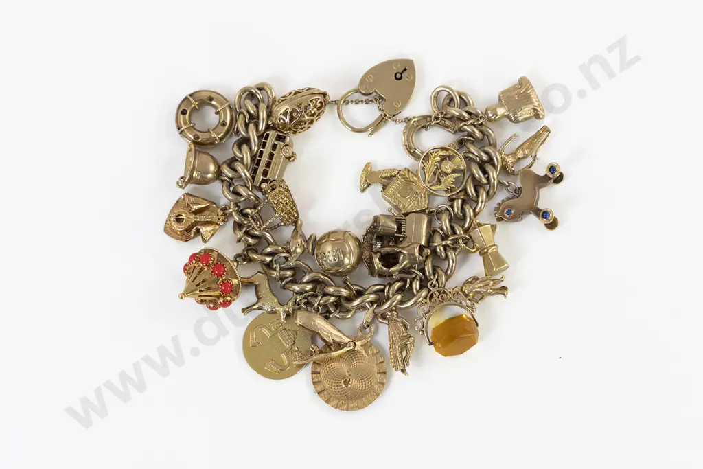 9ct Curb Link Charm Bracelets Image 1++