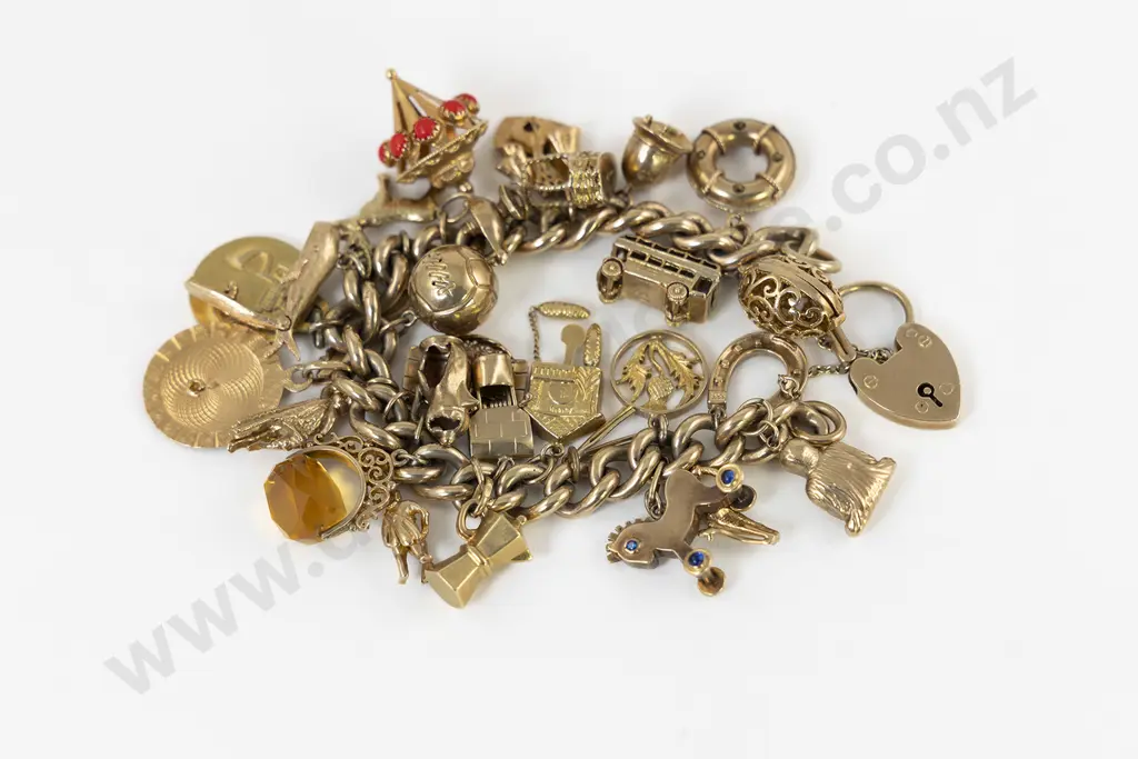 9ct Curb Link Charm Bracelets Image 1++