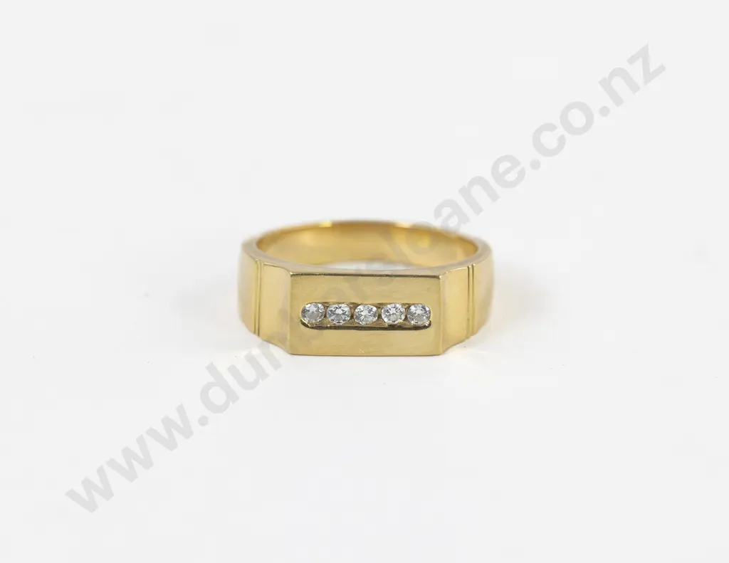 18ct Five Stone Diamond Gents Signet Ring Image 1++