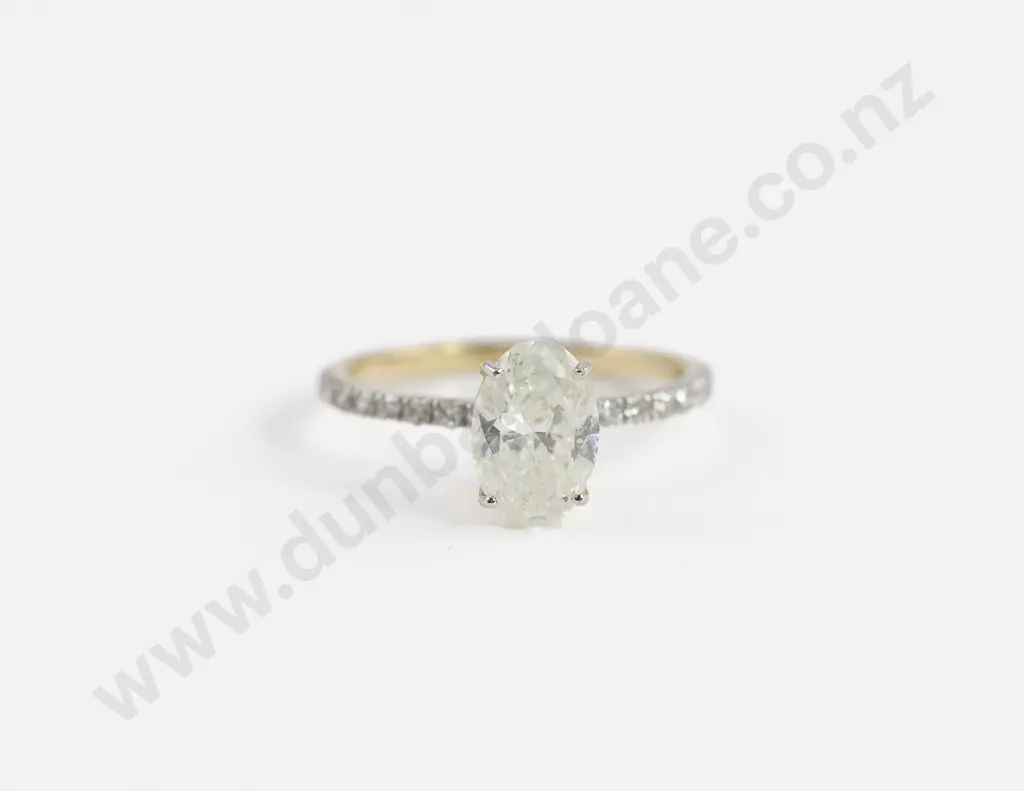 14ct 17stone Diamond Ring Image 1++