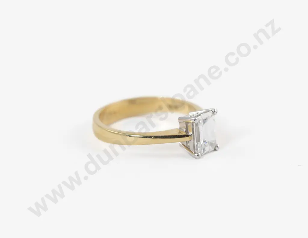 18ct White and Yellow Gold Solitaire Diamond Ring Image 1++