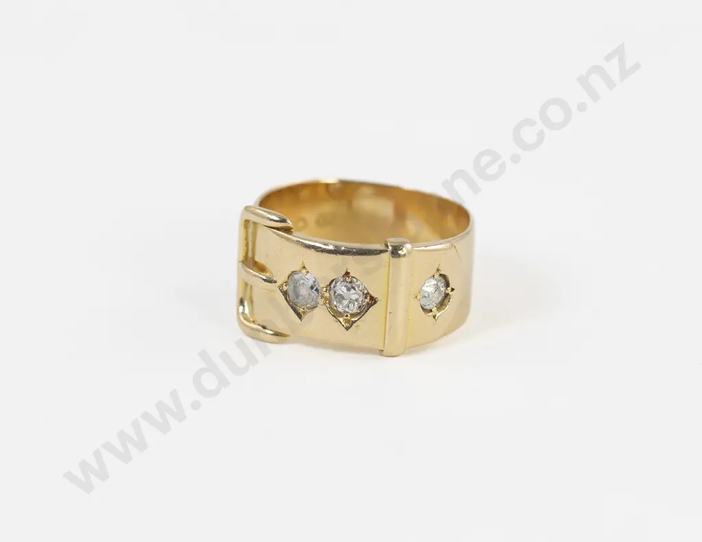 18ct Three Stone Diamond Buckle Band Ring Image 1++
