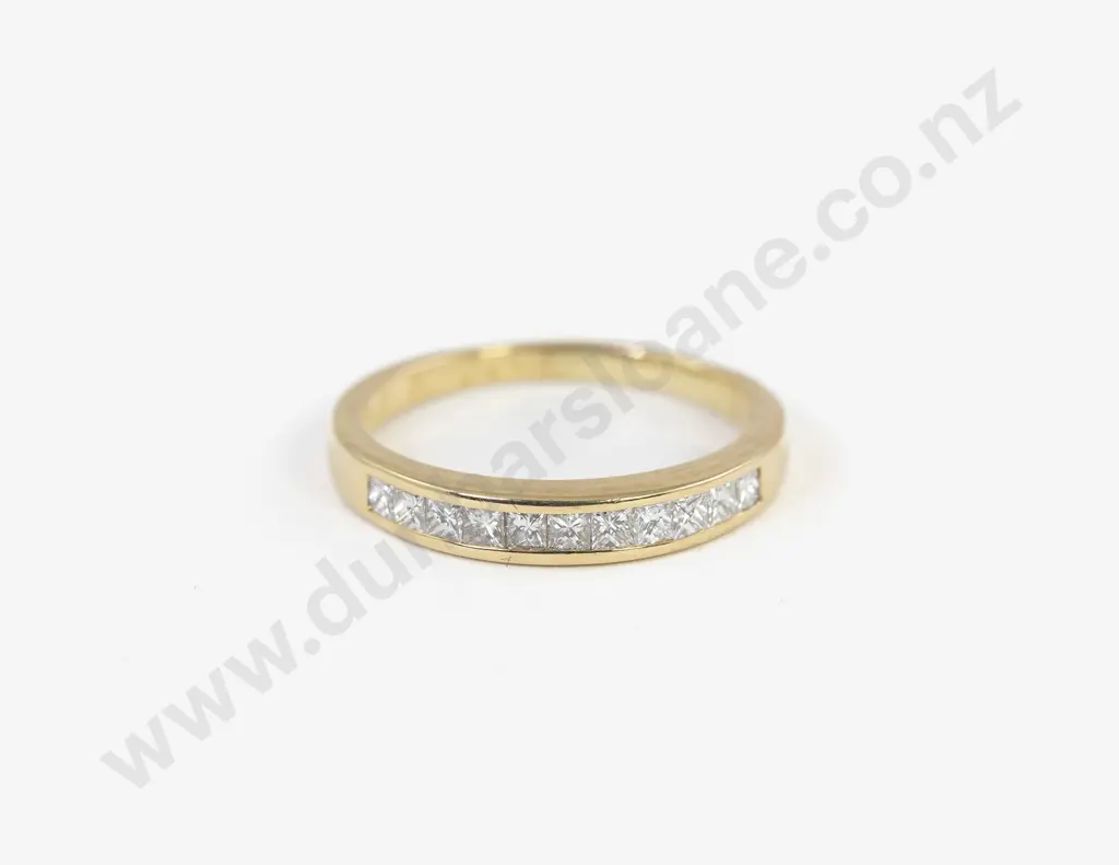 18ct Eleven Stone Diamond Eternity Band Image 1++