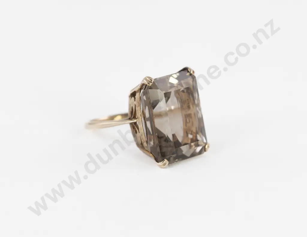 9ct Single Smokey Quartz Dress Ring Image 1++