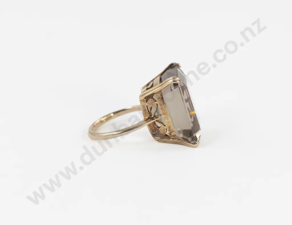 9ct Single Smokey Quartz Dress Ring Image 1++