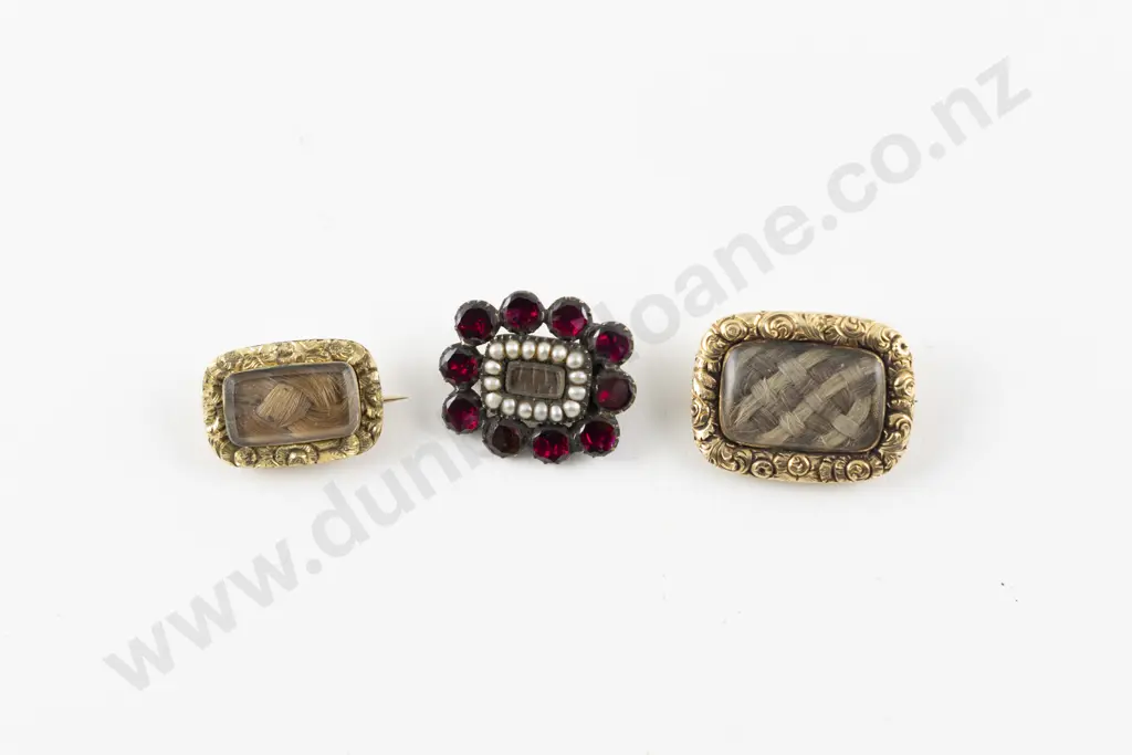 Three Various Georgian Mourning Brooches Image 1++