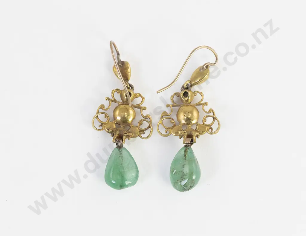 Antique Georgian Diamond and Emerald Filigree Gold Pendant Earrings Image 1++