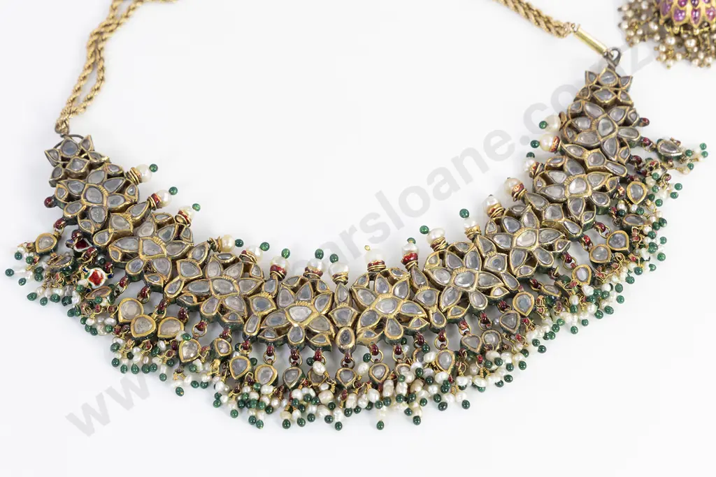 Antique Mughal Diamond Pearl Emerald and Enamelled Necklace Image 1++