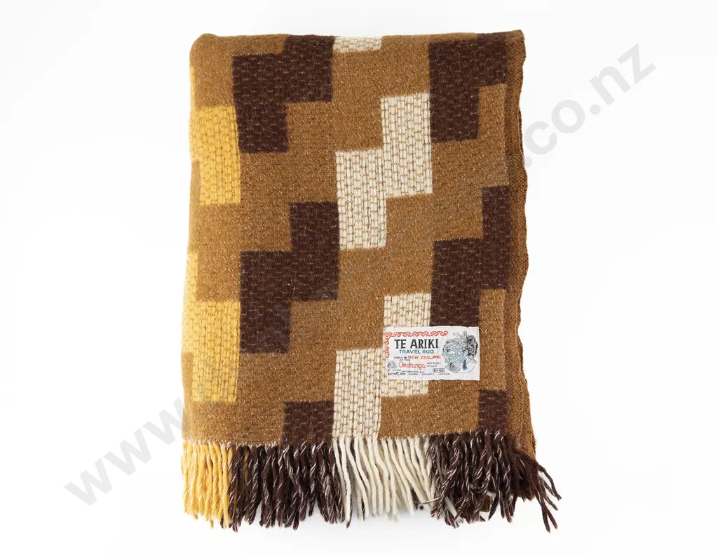 NZ Te Ariki Travel Rug Image 1++