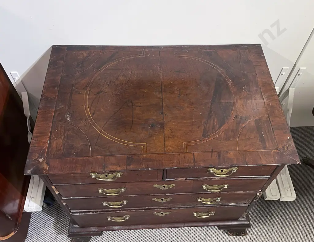 Geo I Walnut Chest of Drawers Image 1++