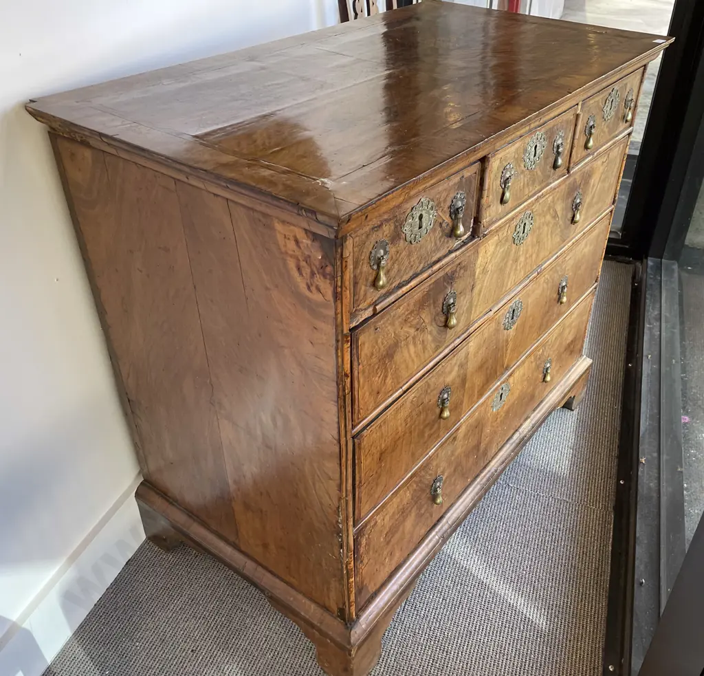 Queen Anne Walnut Flat Front Chest Image 1++